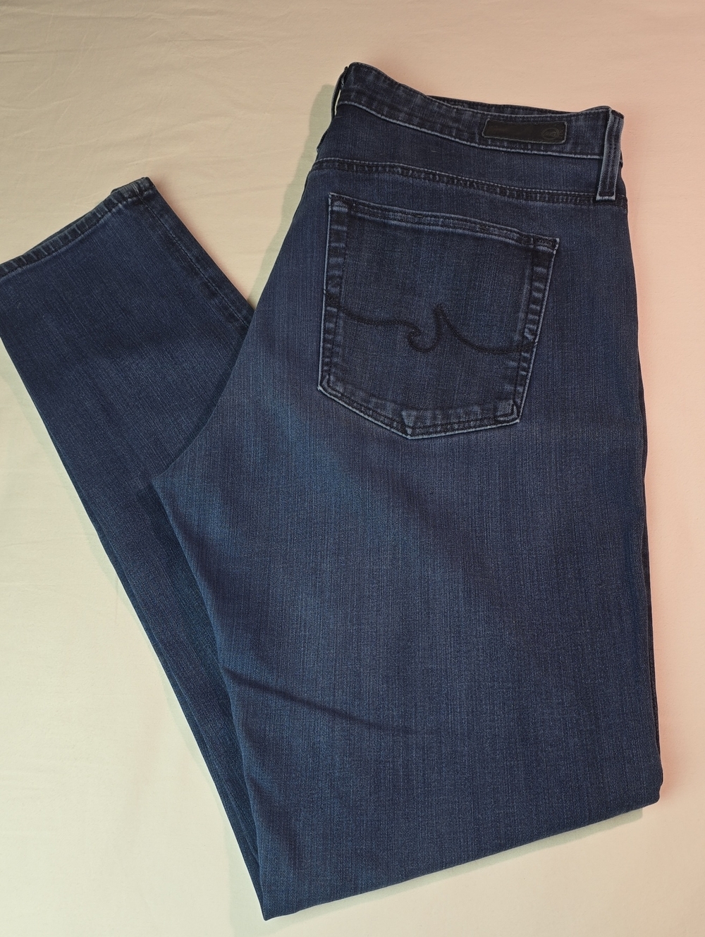 AG Medium Blue Farrah Skinny Jeans Size 32R